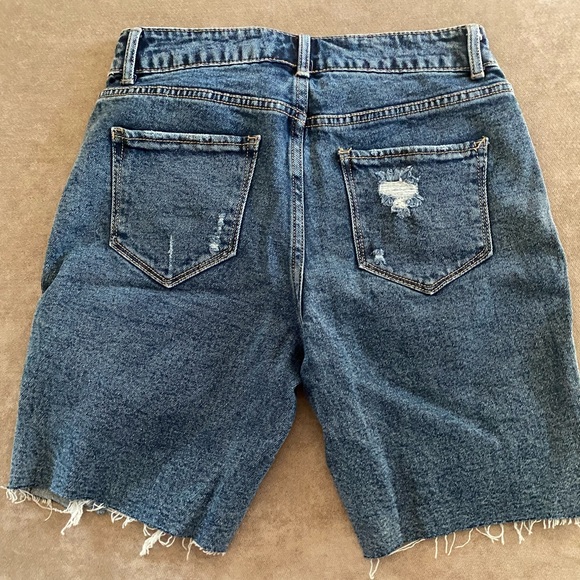 Distress Shorts - Picture 2 of 2